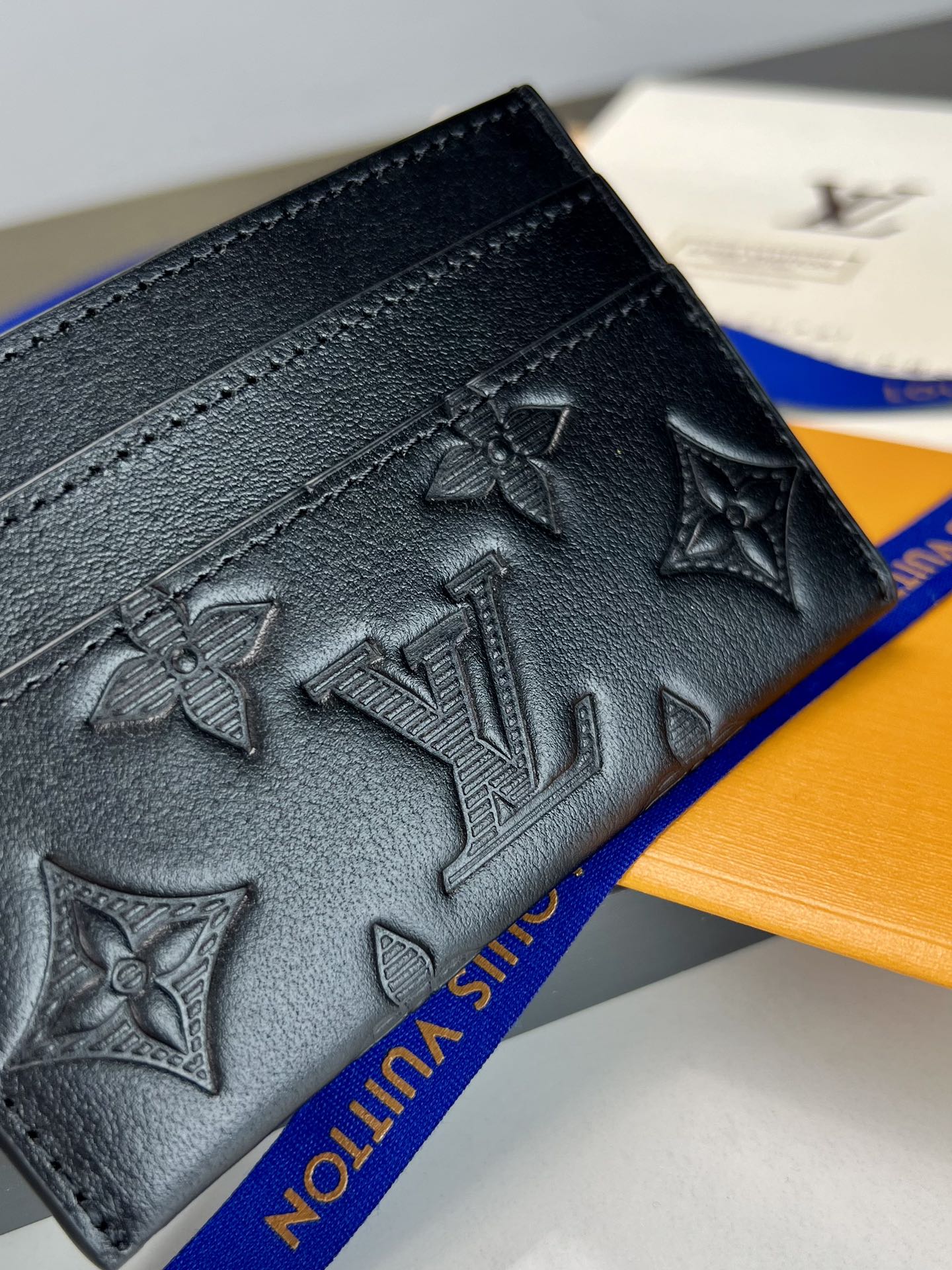 Louis Vuitton Card Holder in Monogram Eclipse - Image 6