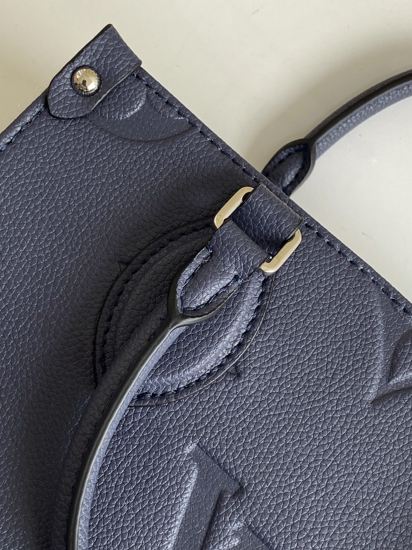 Louis Vuitton OnTheGo Small Tote Bag - Image 8