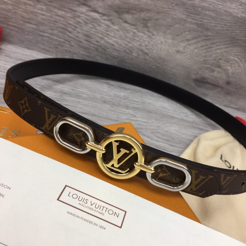 Louis Vuitton Round LV Buckle Reversible Belt
