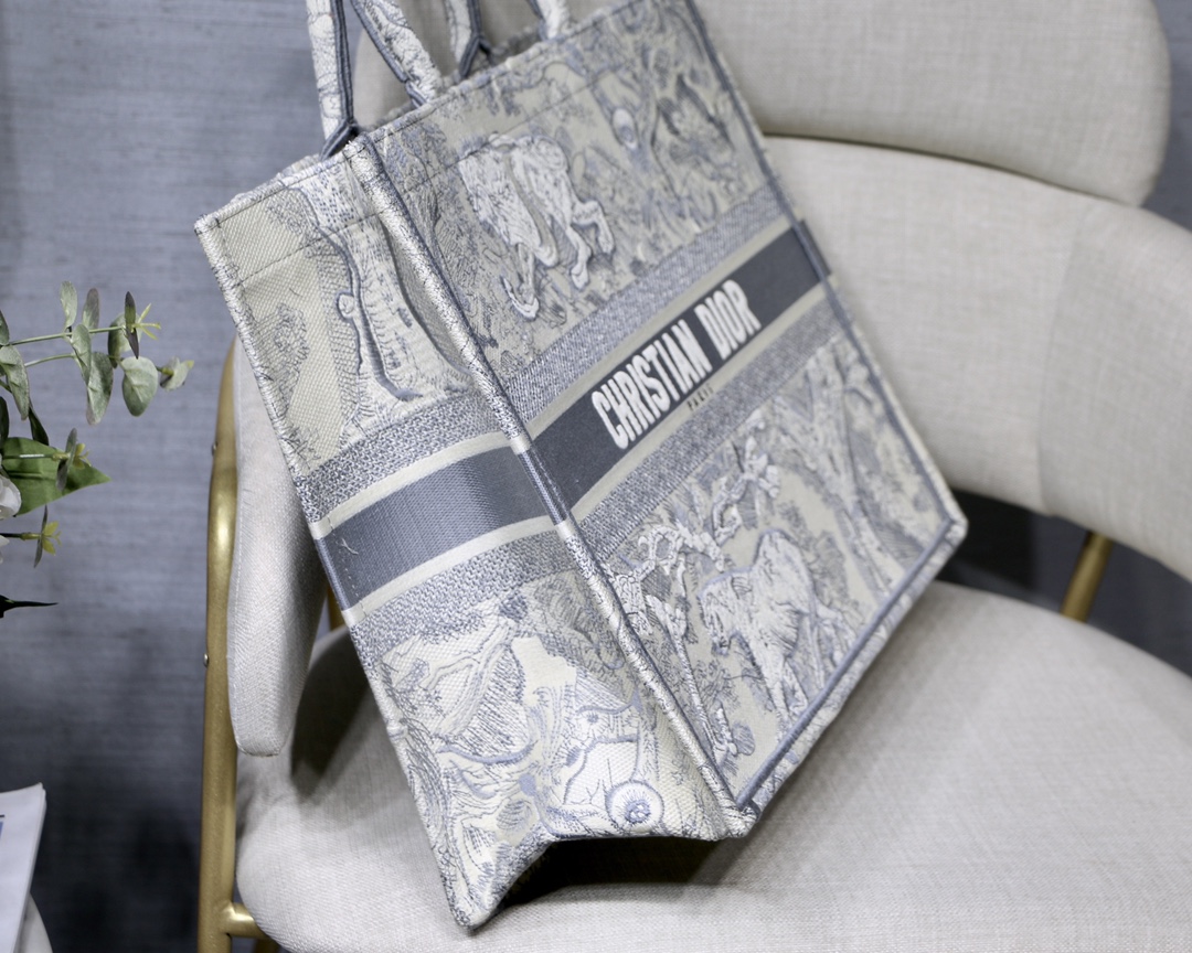 Dior Large Book Tote Bag in Grey Tiger Embroidery - Image 3