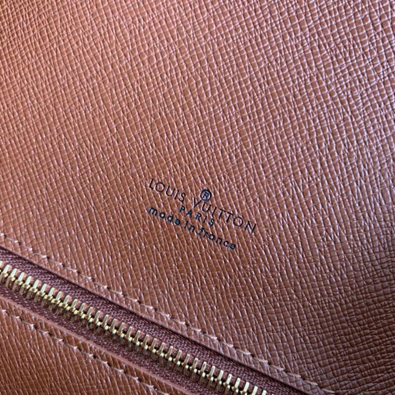 Louis Vuitton Monogram Small Saint Cloud Bag - Image 10