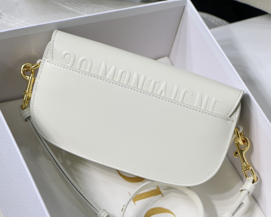 Dior Bobby East-West Underarm Bag in White Calfskin - Image 3