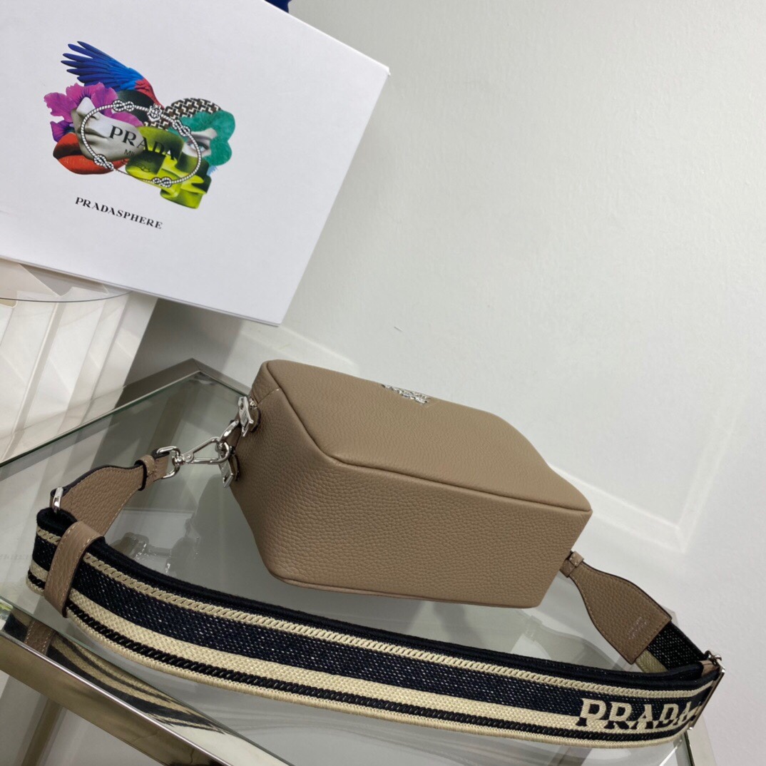 Prada Bags - Image 6