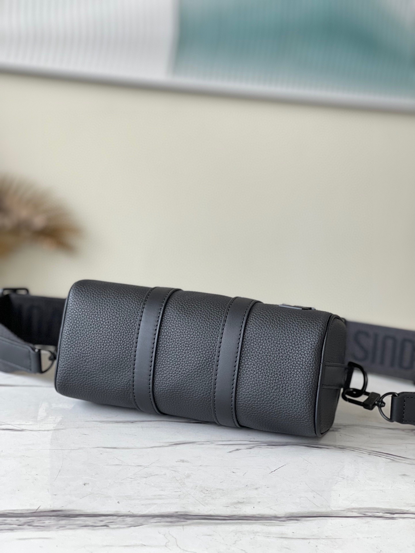 Louis Vuitton Keepall XS Travel Bag in Black - Image 5