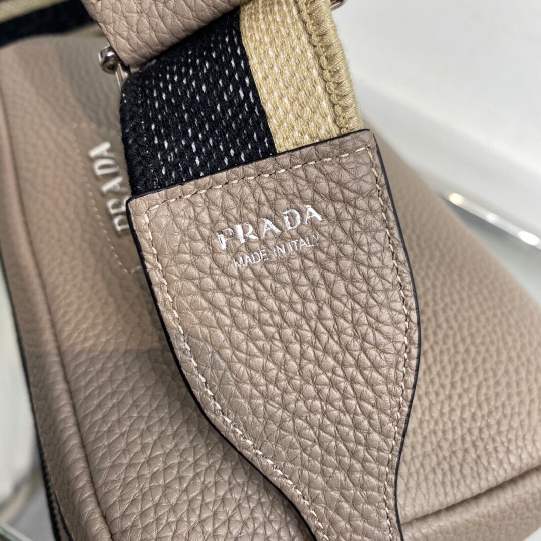 Prada Bags - Image 7