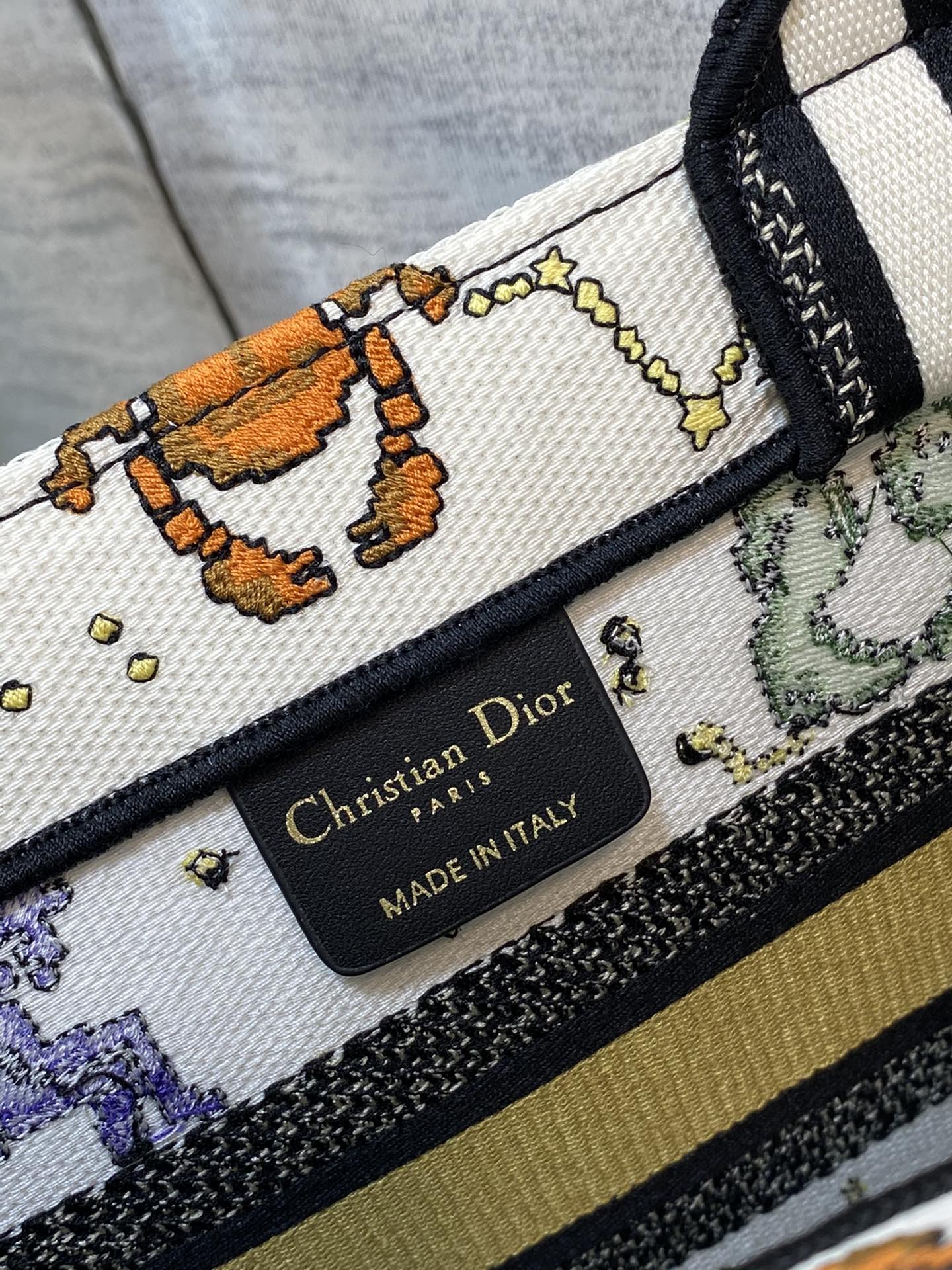 Dior Small Constellations Tote Bag - Image 10