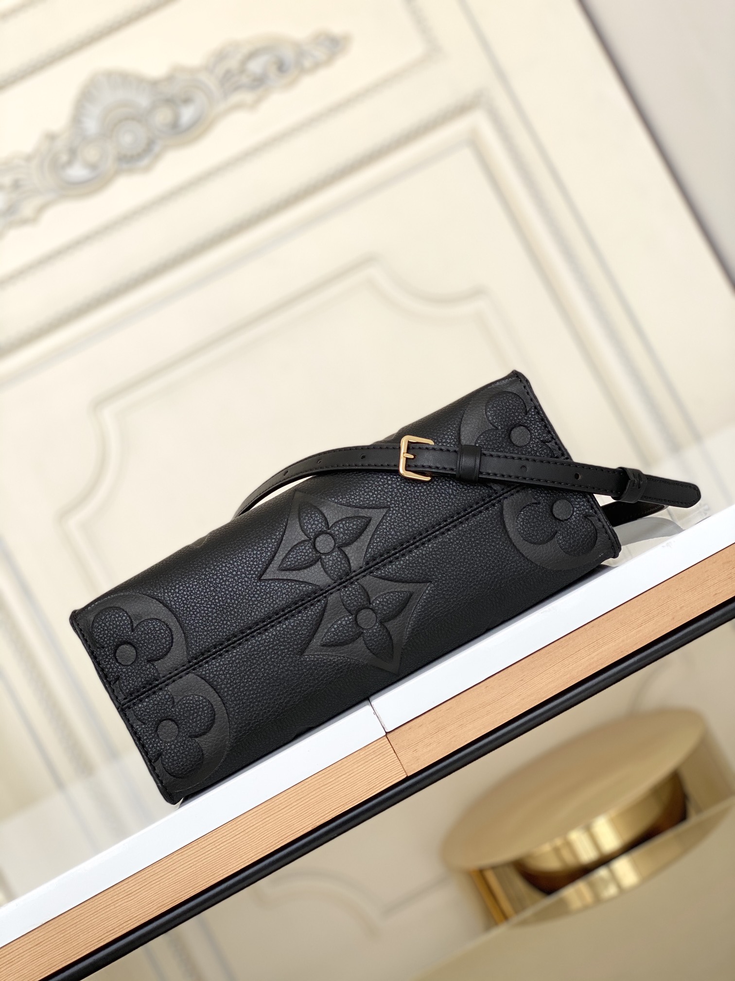 Louis Vuitton OnTheGo Small Tote Bag - Image 5