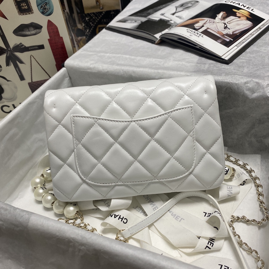Chanel Pearl Chain Small Flap Bag in White - Image 3