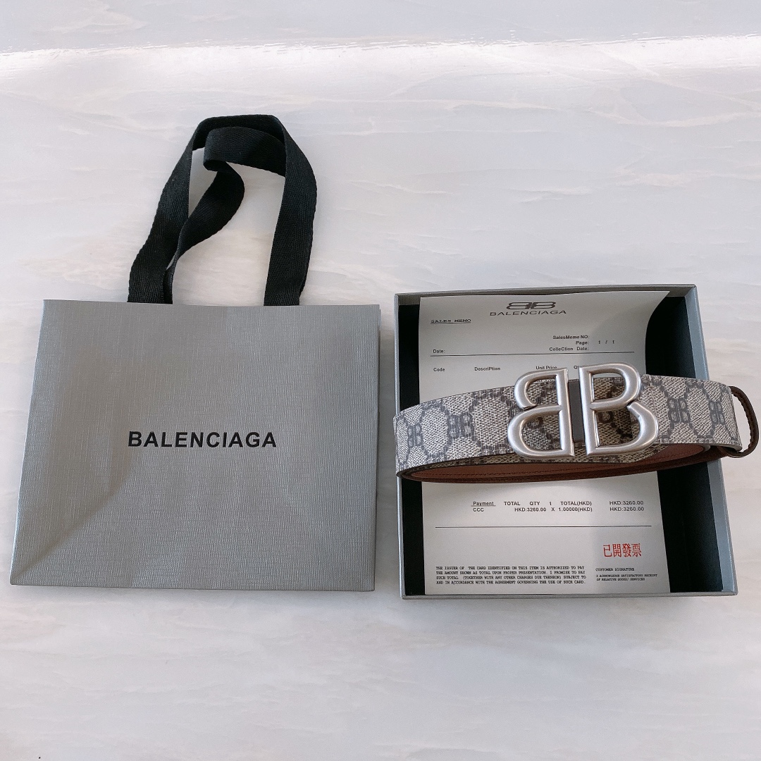 db9bf2_ee0cf58fdca0419484b1dd502d022d39mv2.jpg Balenciaga Belt - Image 1