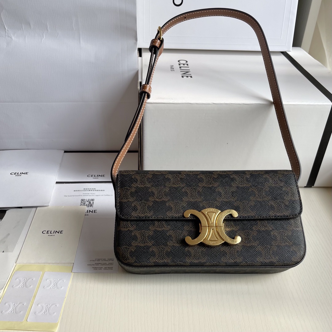 db9bf2_f02b2444029b428f9e116cf4d6e28acbmv2.jpg Celine Arc de Triomphe Presbyopic Underarm 20cm Bag - Image 1