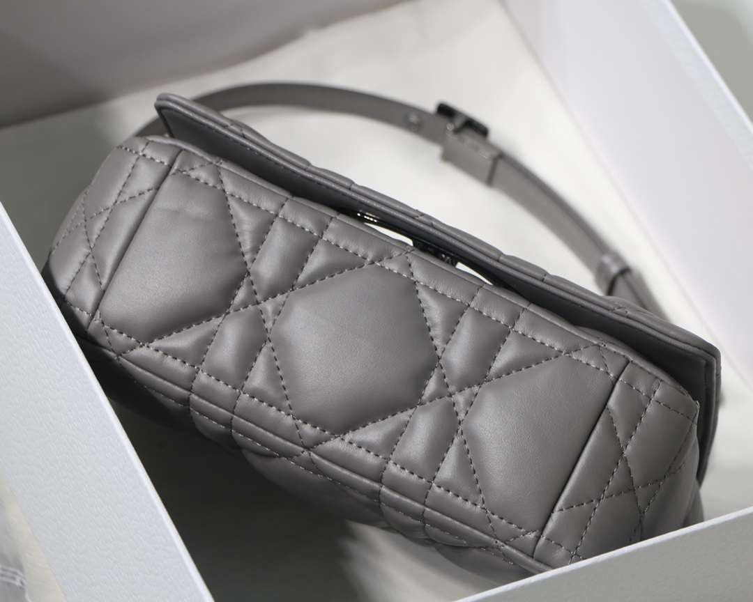 Dior Small Grey Caro Bag - Image 4