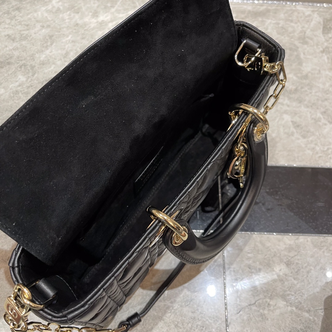Dior Lady D-joy Bag in Black - Image 6