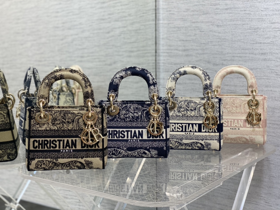 Lady Dior Tiger Embroidery Mini Bag - Image 12