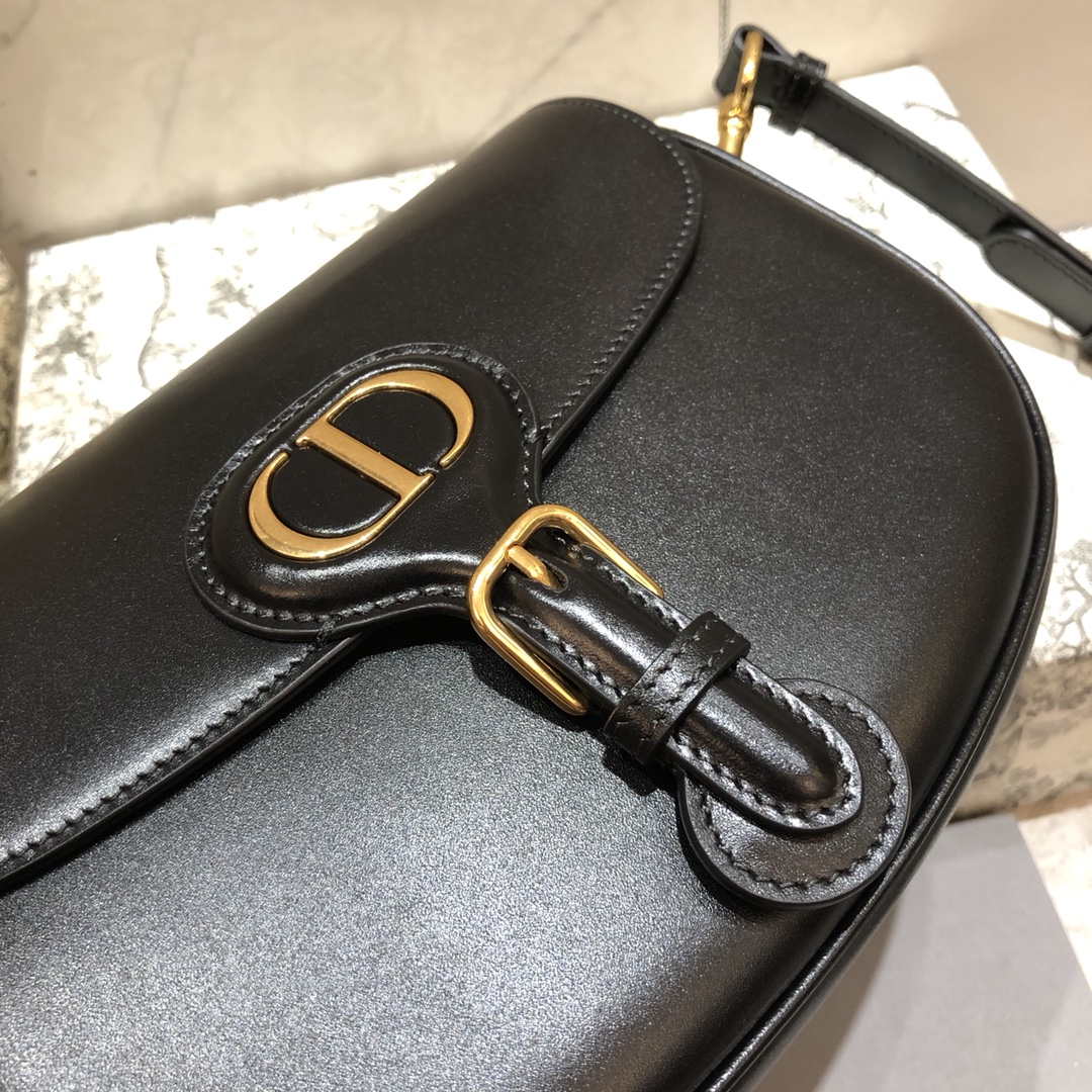 Dior Large Bobby Bag in Black - Image 7