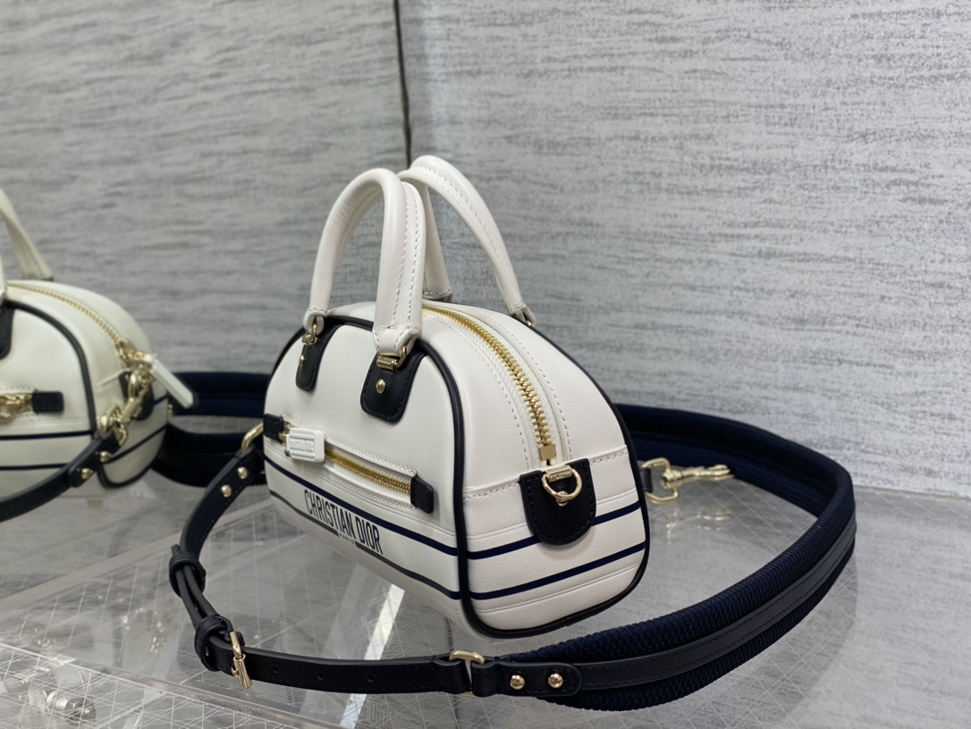 Dior Bowling Bag in White - Image 4