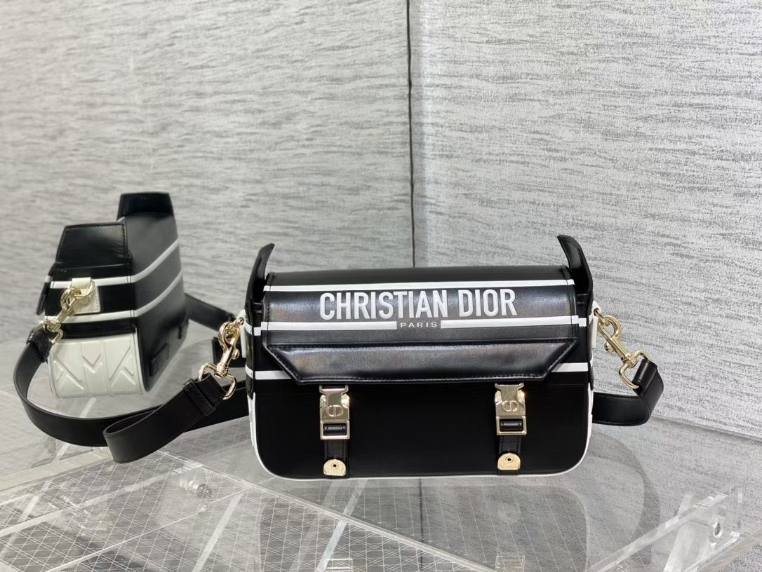 Dior Messenger Bag in Black