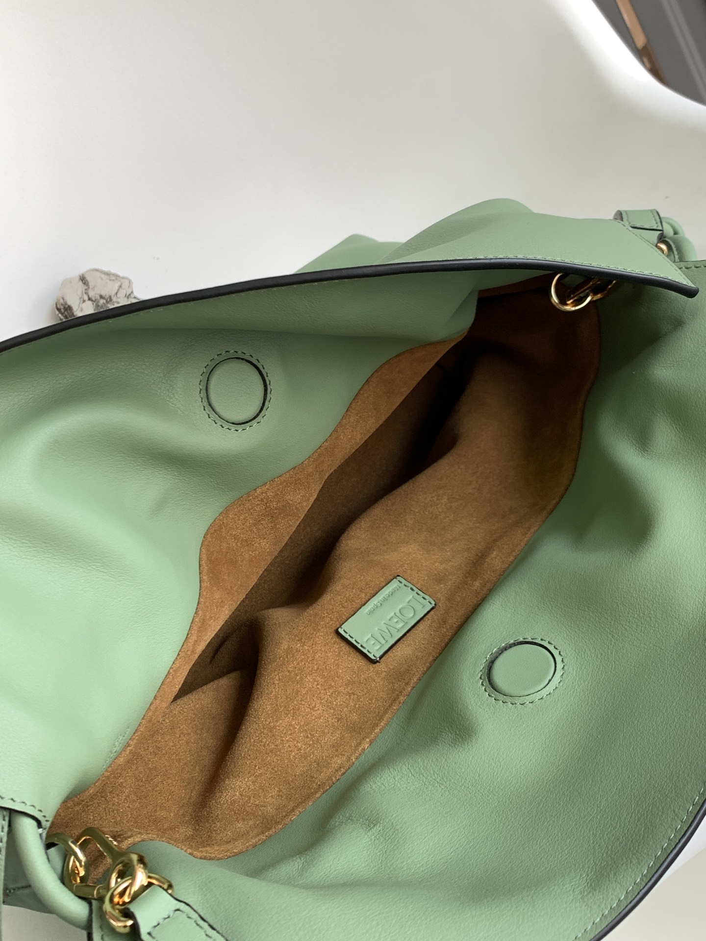 Loewe Large Flamenco Bag in Forest Green Calfskin - Image 7