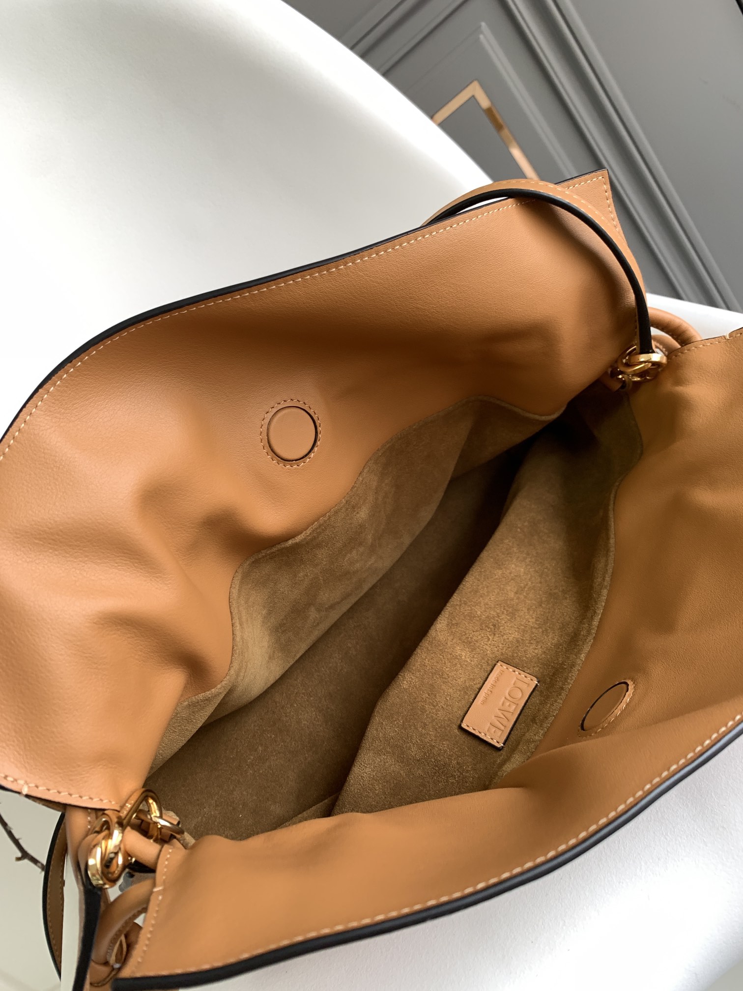 Loewe Large Flamenco Bag in Golden Brown Calfskin - Image 7