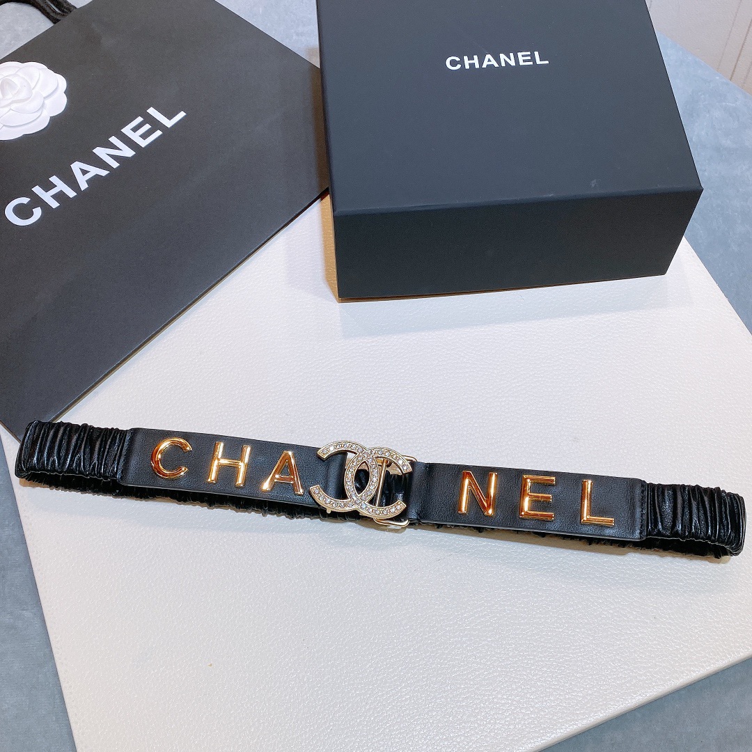 db9bf2_f9c28f9f6aad4686bc4fa5cb7632ff2amv2.jpg Chanel Elastic Belt - Image 1