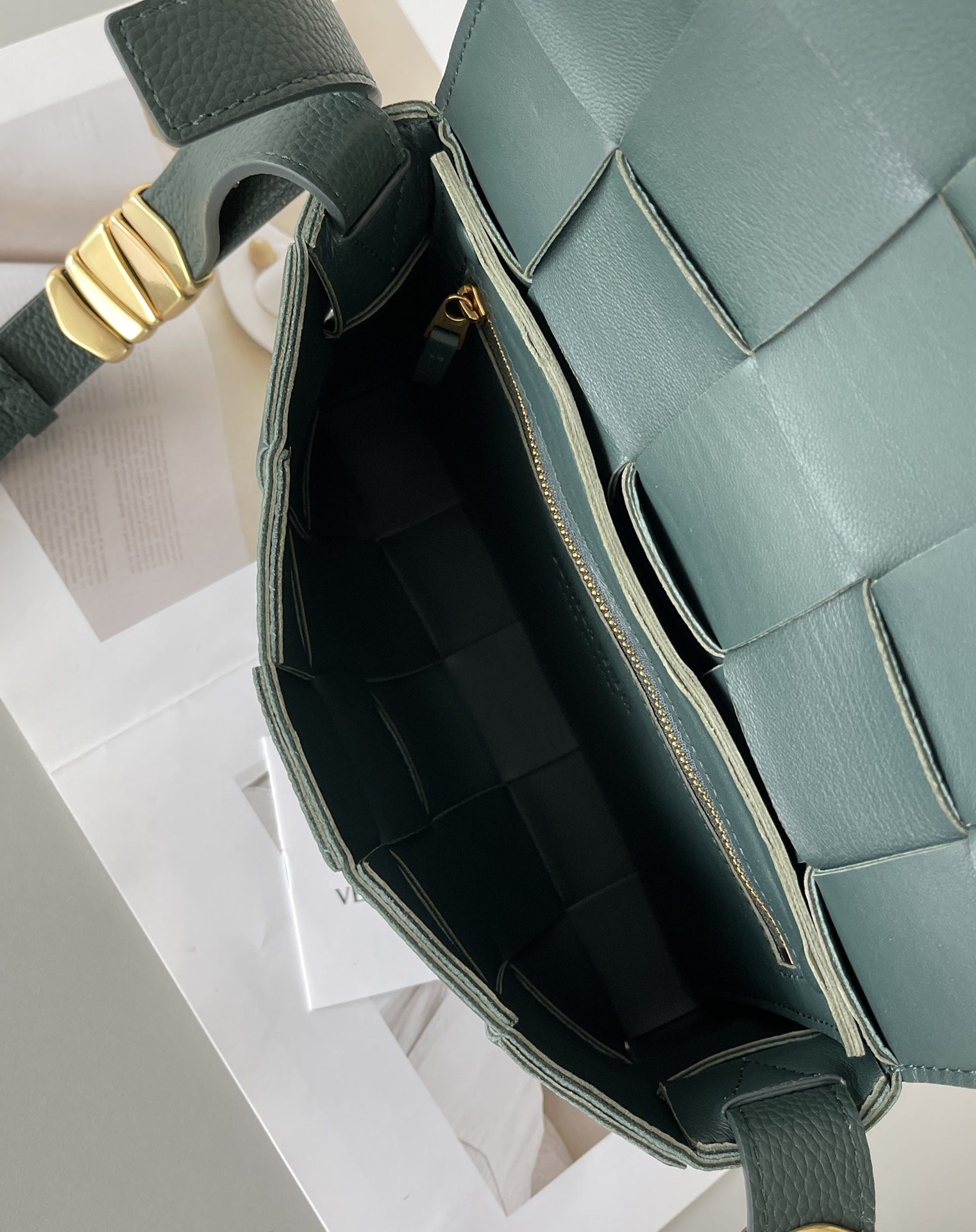 Bottega Veneta Bag - Image 9