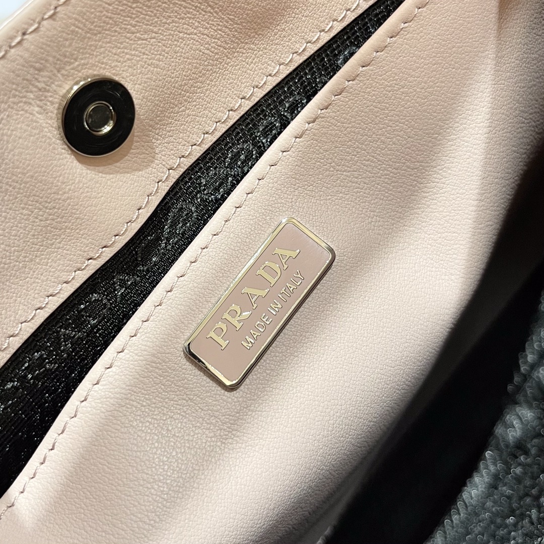 Prada Bags - Image 10