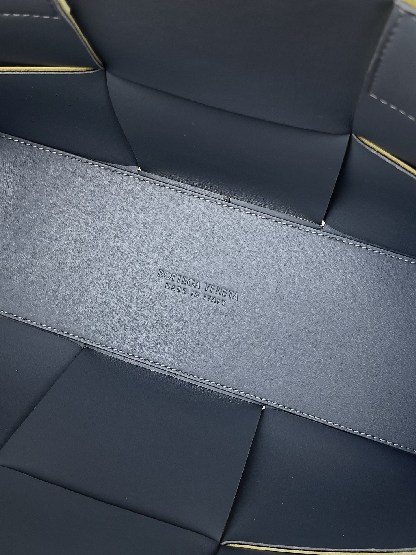 Bottega Veneta Bag - Image 10