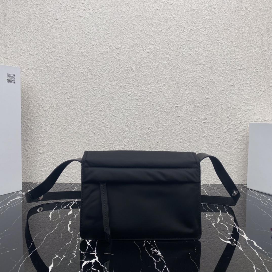 Prada Bag - Image 3