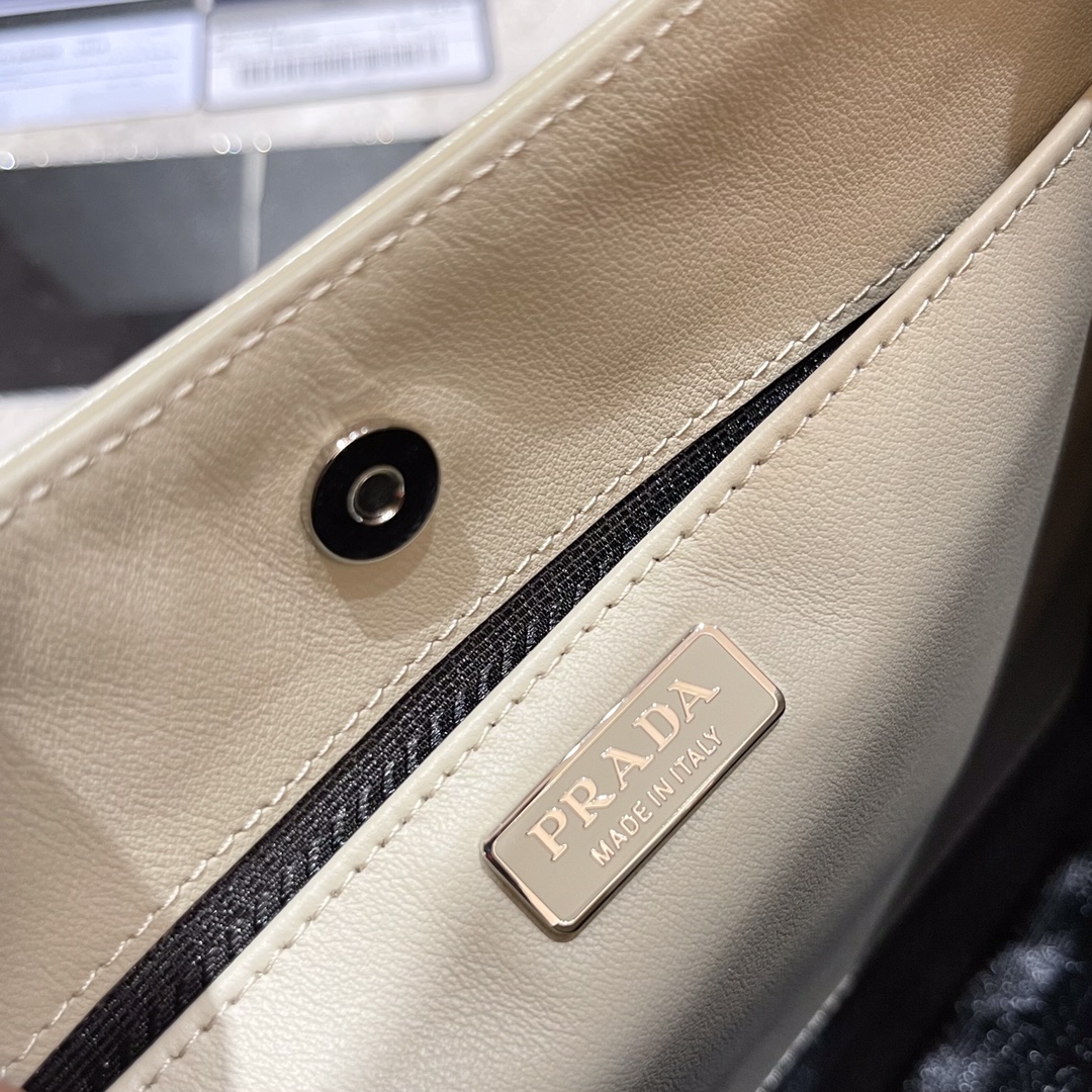 Prada Bags - Image 8