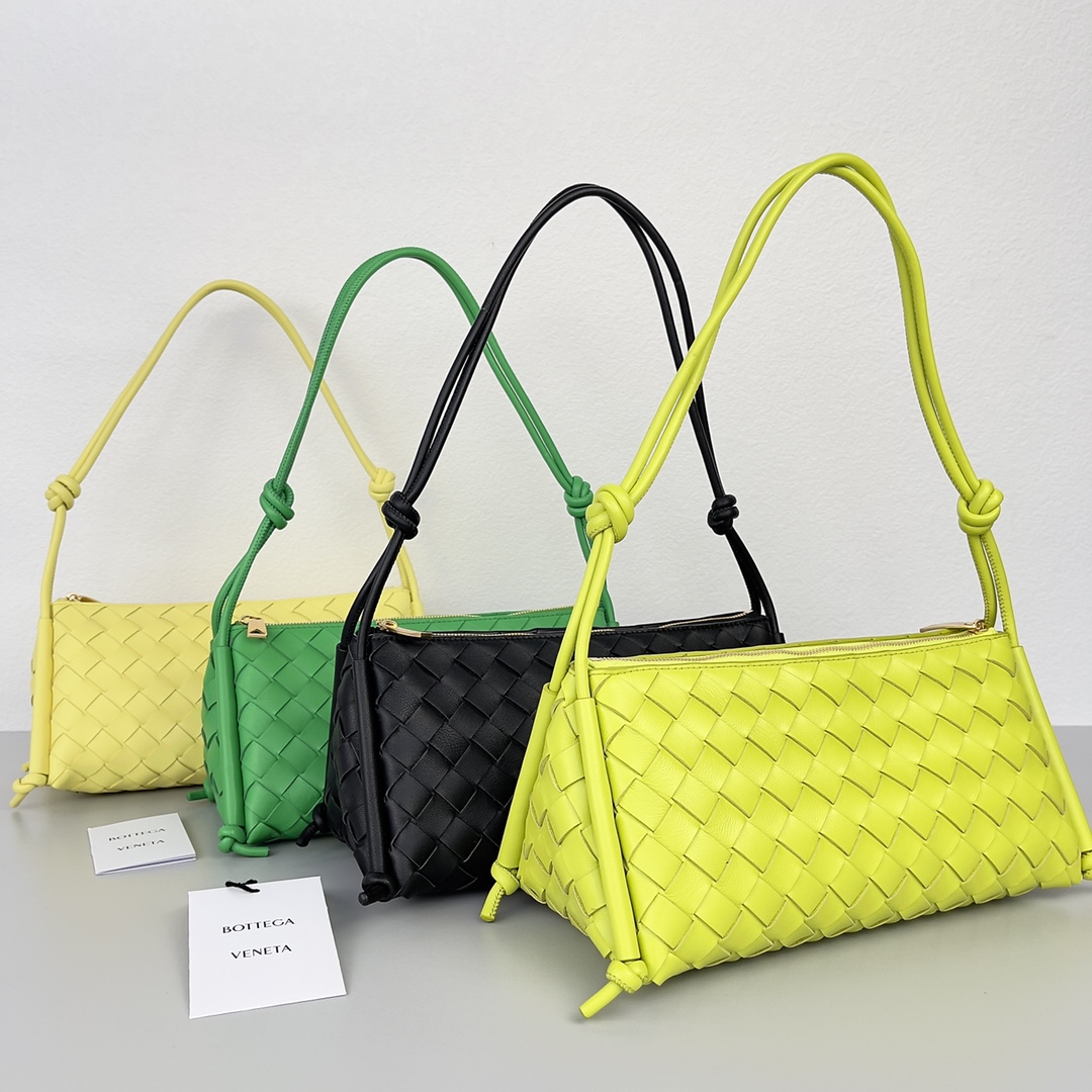 Bottega Veneta Bag - Image 11