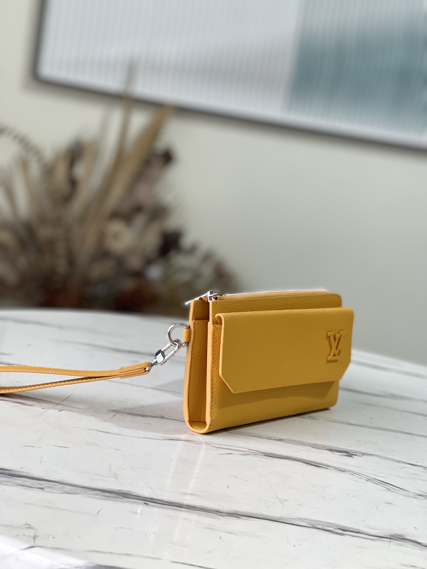 Louis Vuitton Aerogram Long Wallet in Yellow - Image 4