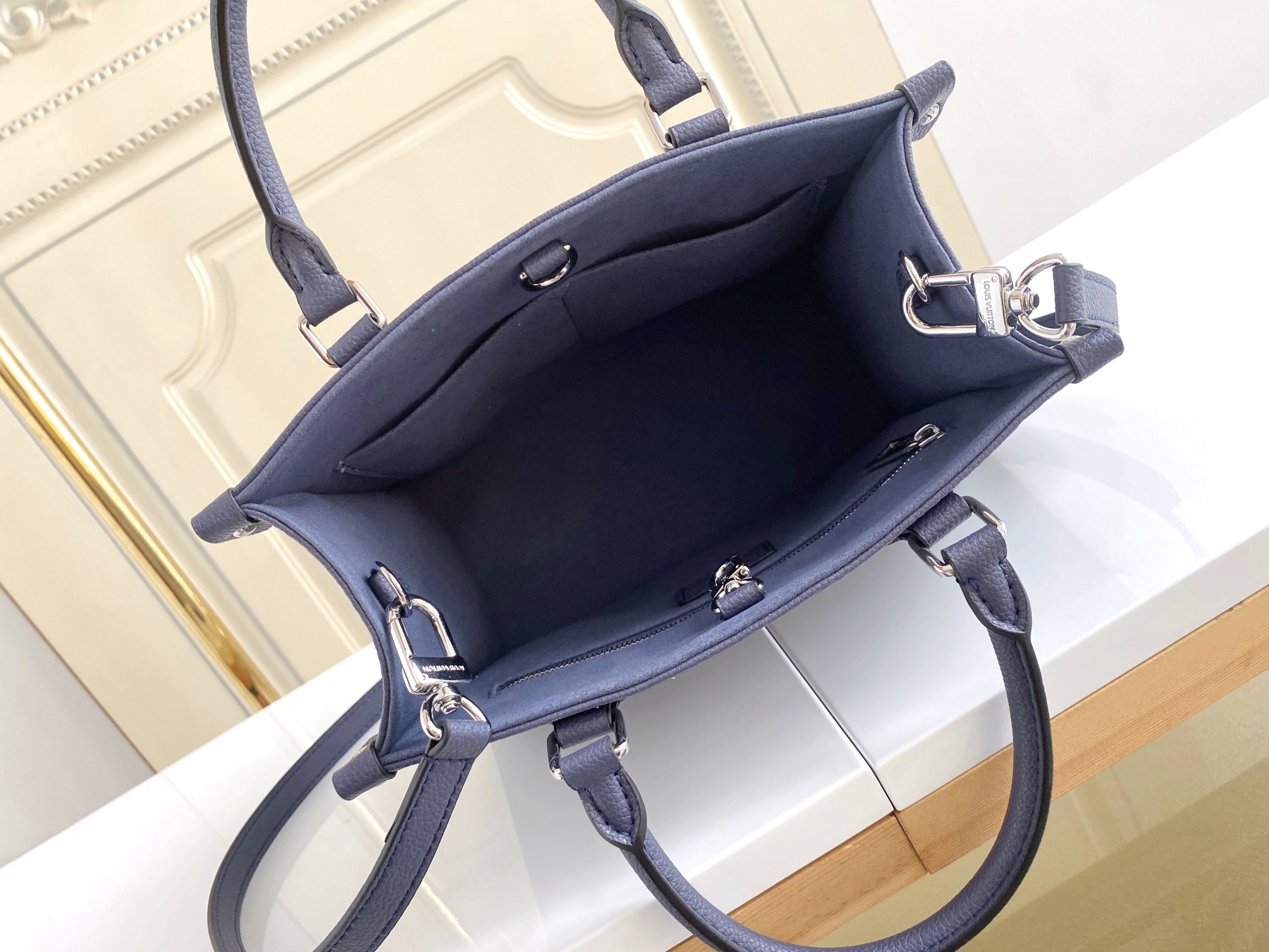 Louis Vuitton OnTheGo Small Tote Bag - Image 6