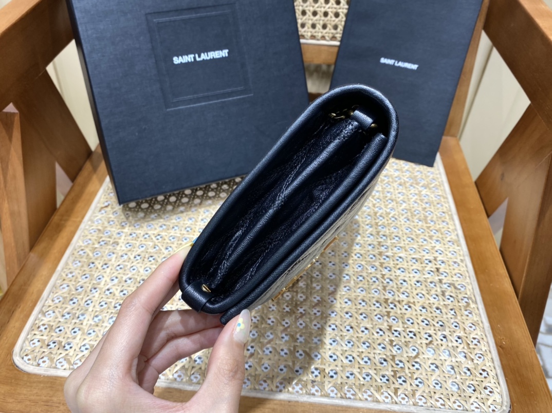 YSL Niki Chain Wallet Bag Black - Image 4