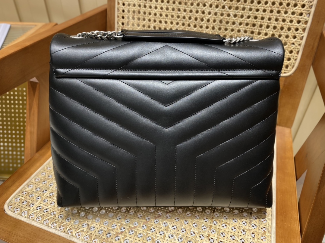 YSL Loulou 31 Black - Image 3