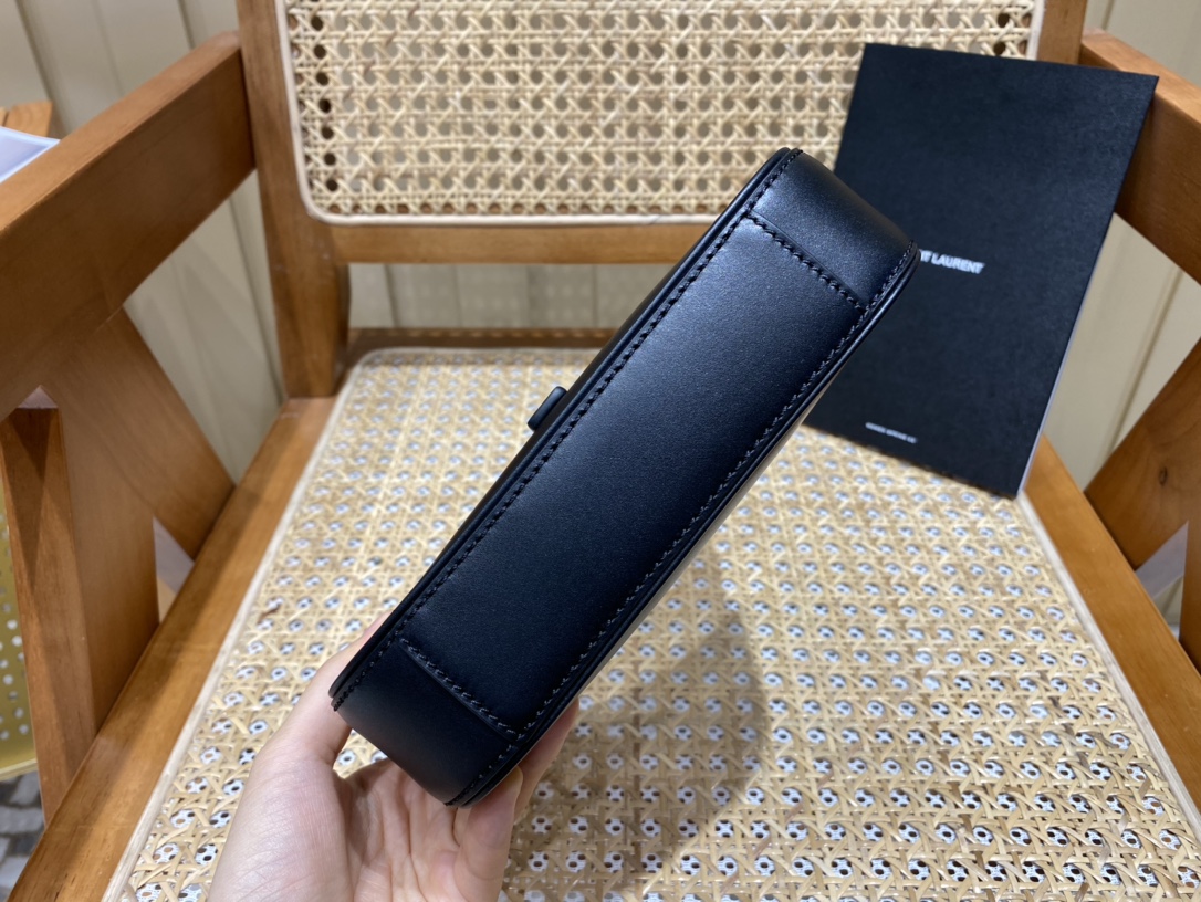 YSL Le 5 à 7 Mini Black - Image 5