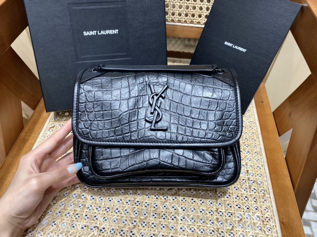 YSL Niki Baby 22 Black