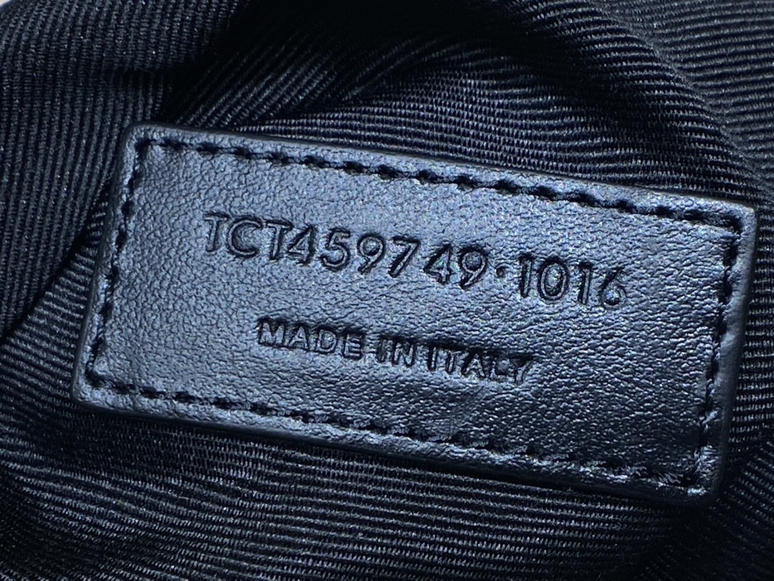 YSL Loulou 31 Black - Image 10