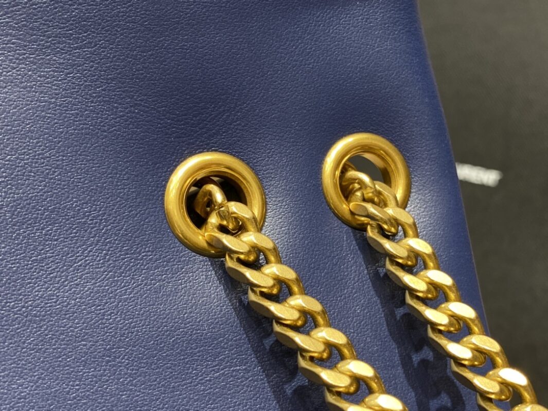 YSL Loulou Navy Blue – Detailed Show