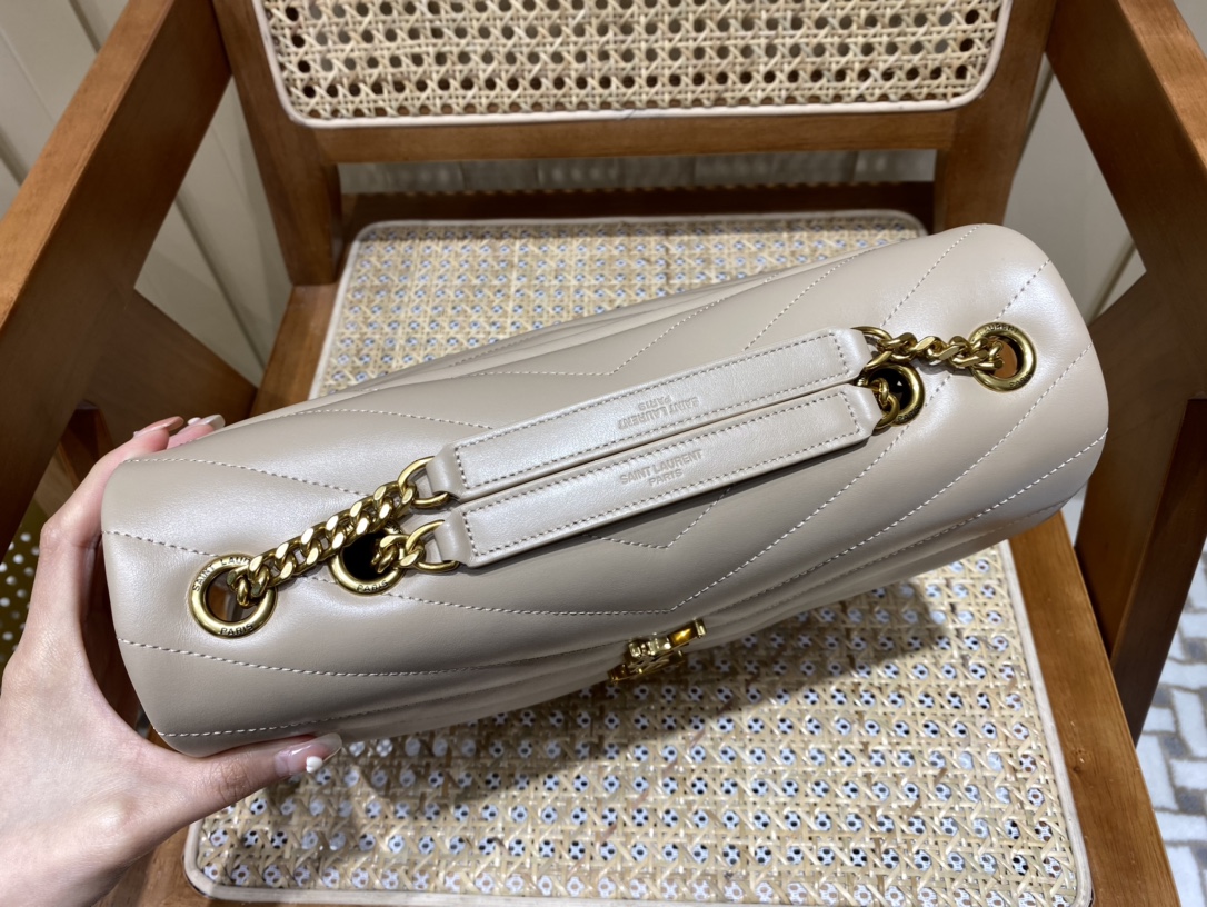 YSL Loulou 31 Beige - Image 4