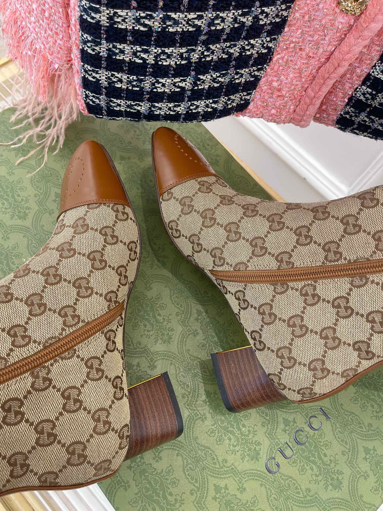 Gucci Boots - Image 9