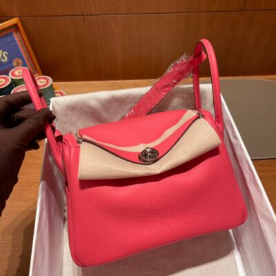 Lindy 26 Clemence Rose Azalee