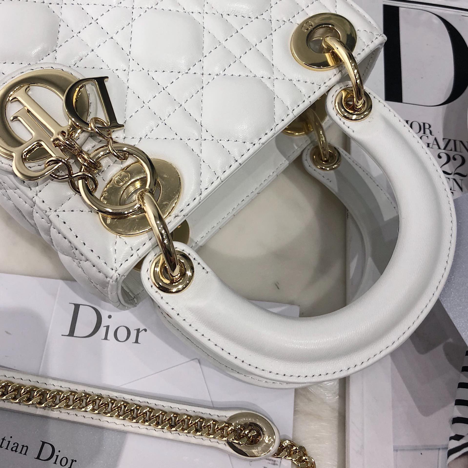Lady Dior 17 White - Image 4
