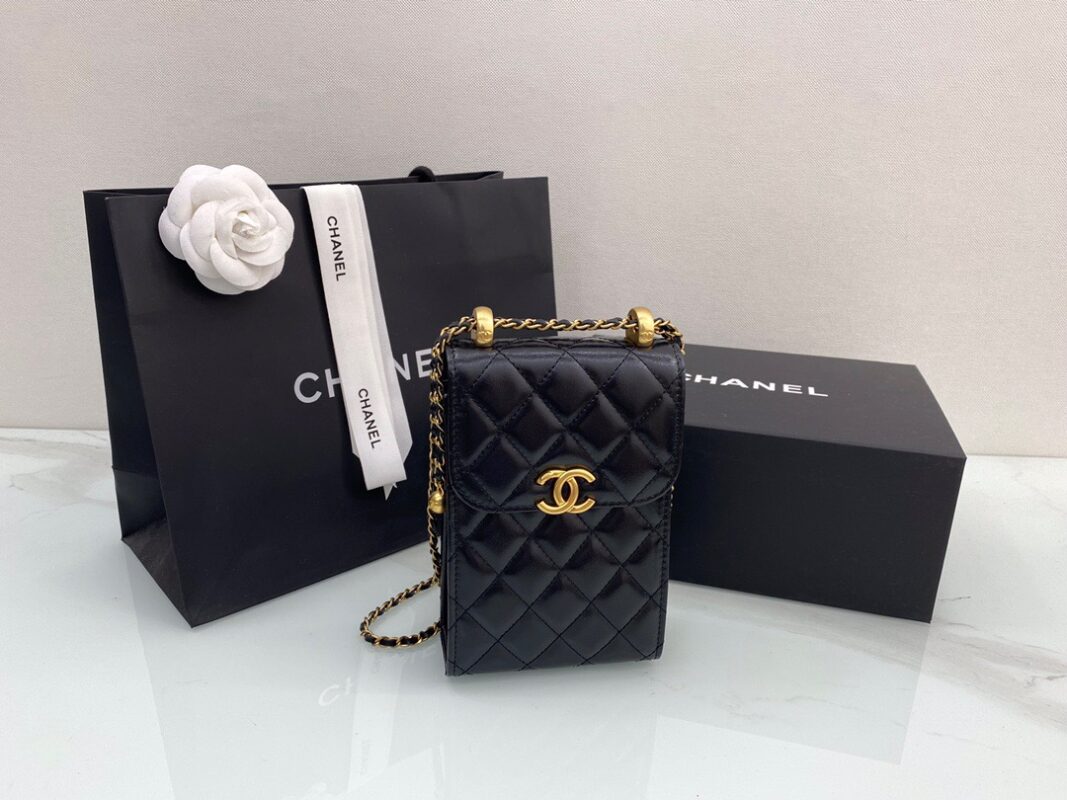 Chanel Double Gold Bead Smartphone Bag