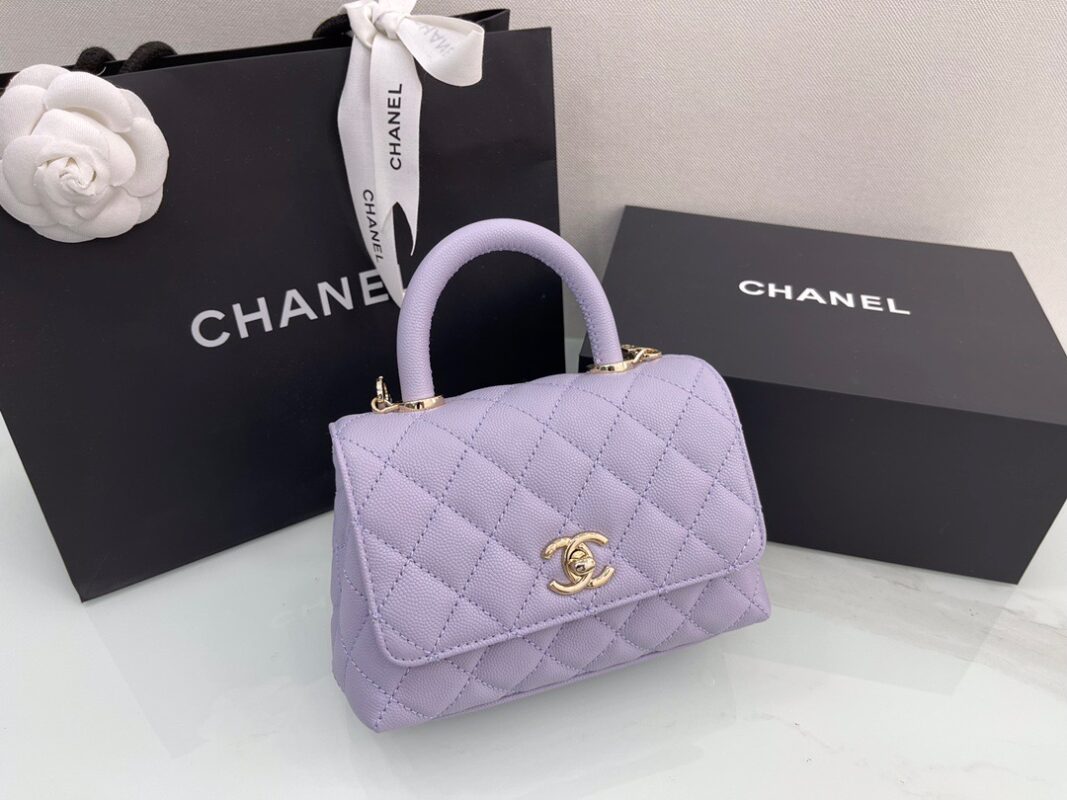 Chanel Coco handle