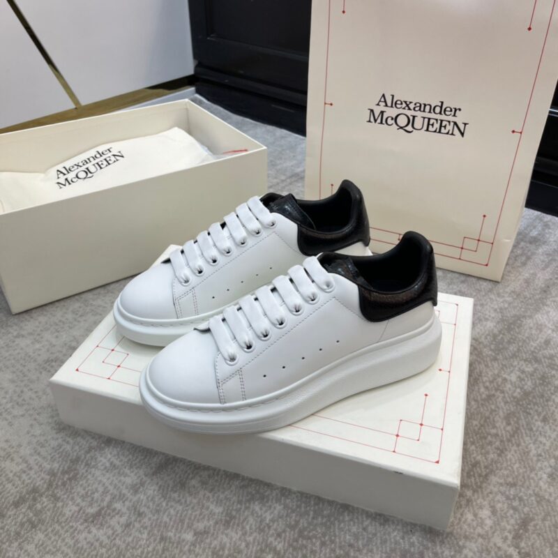 Alexander McQueen Sneakers