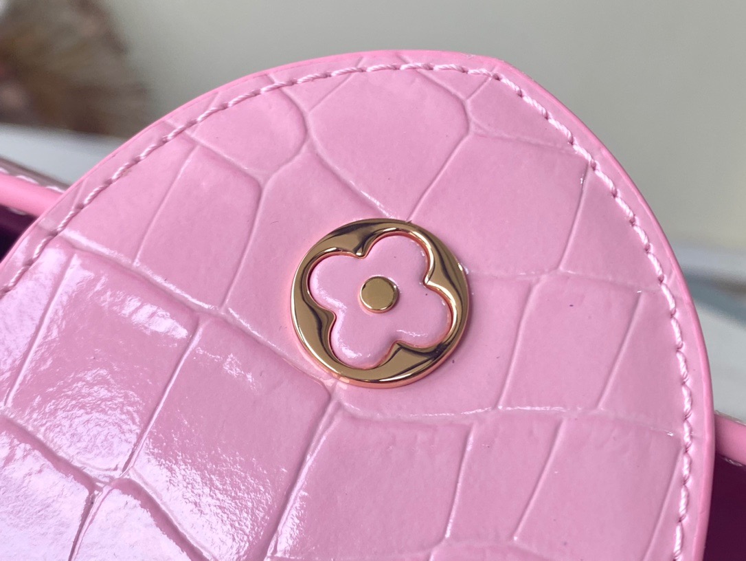 Louis Vuitton Capucines BB Small Handbag in Pink Crocodile - Image 8