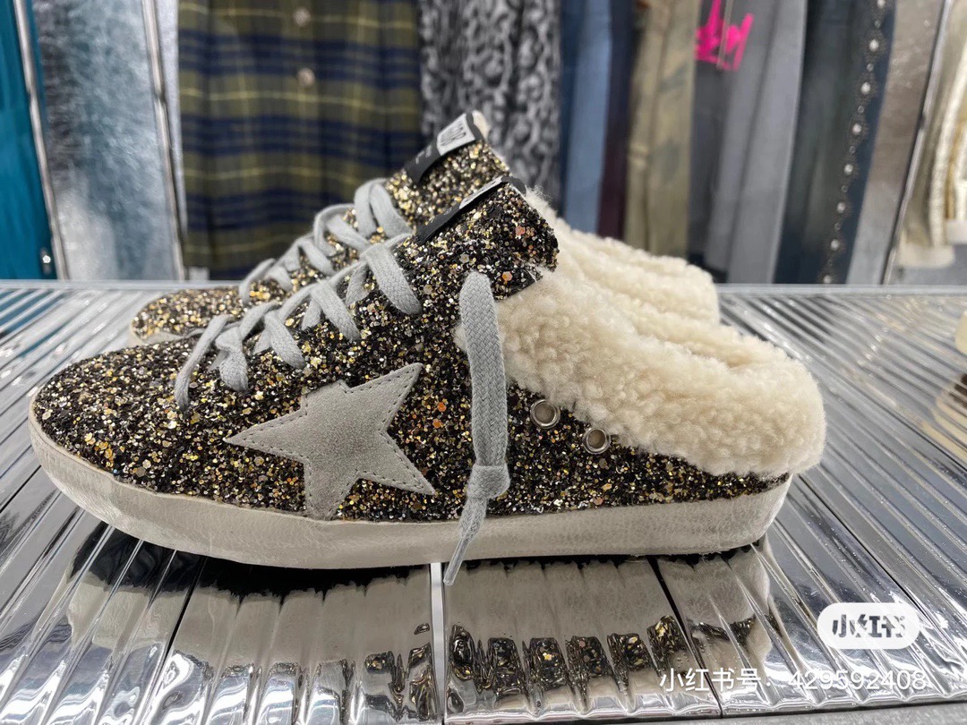 Golden Goose Small Wool Dirty Shoes - Image 3