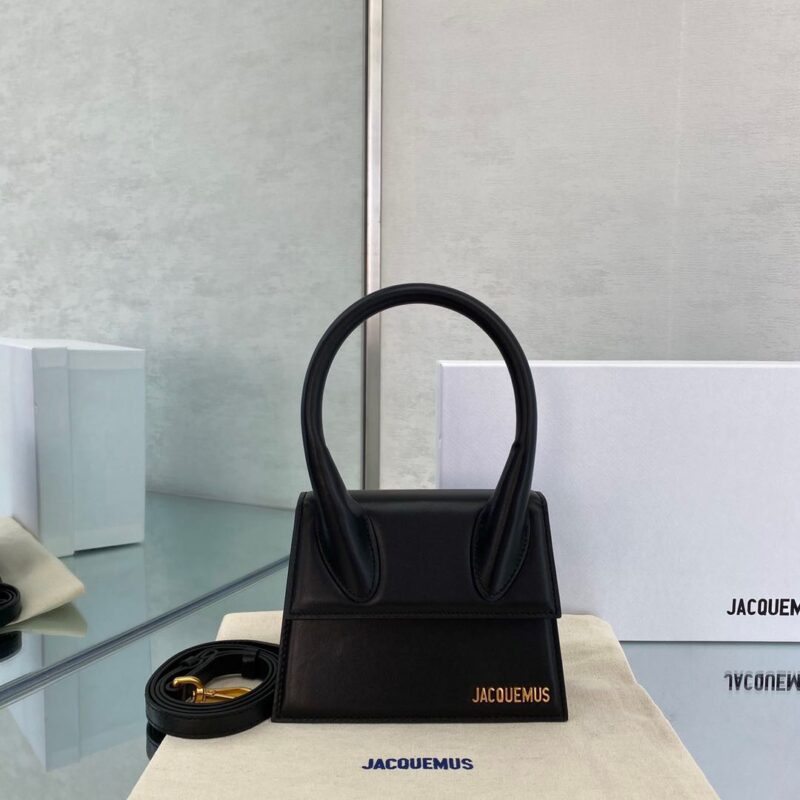 Jacquemus Mini 18 Black