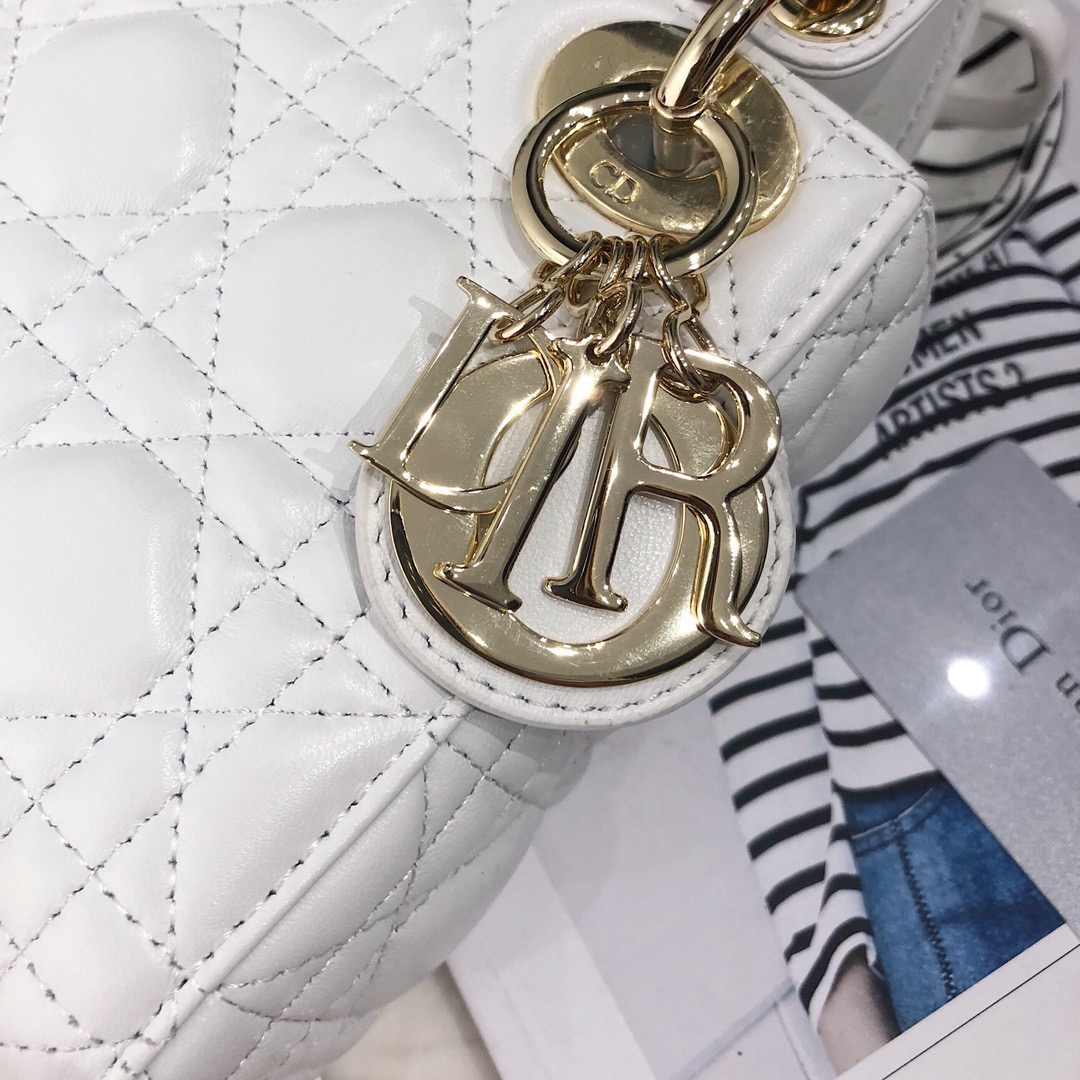 Lady Dior 17 White - Image 5