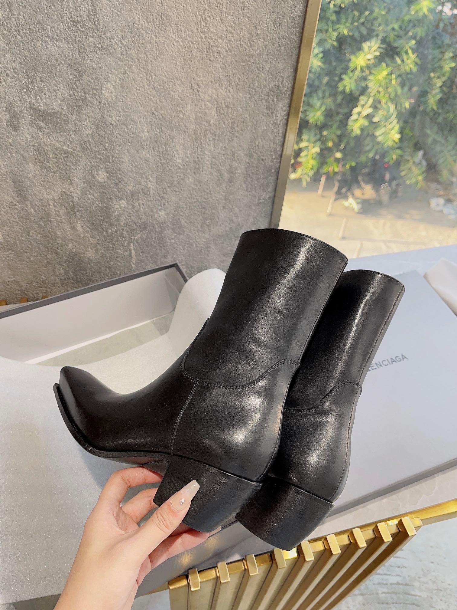 Balenciaga Boots - Image 9