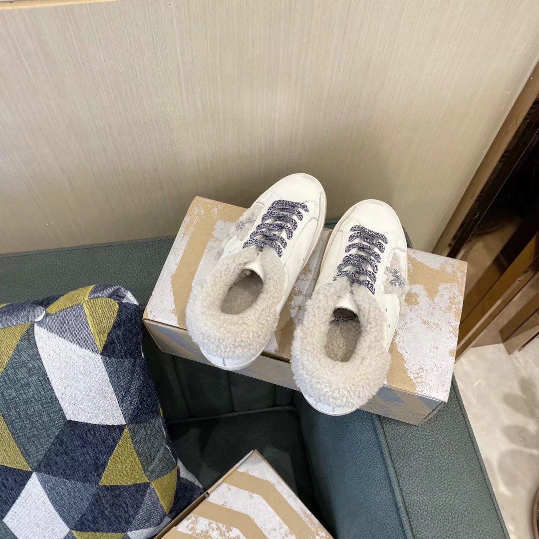 Golden Goose Small Wool Dirty Shoes - Image 6